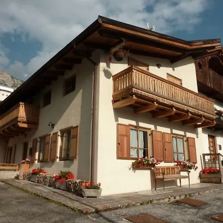 Casa Ghiretti * Кортина-д'Ампеццо