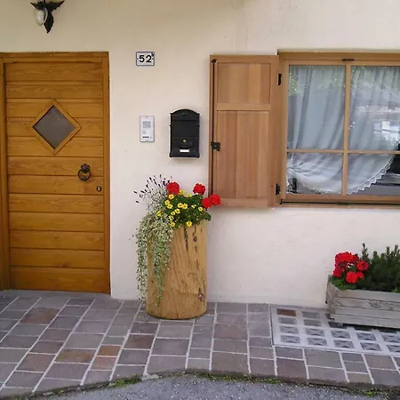 Casa Ghiretti コルティーナ・ダンペッツォ